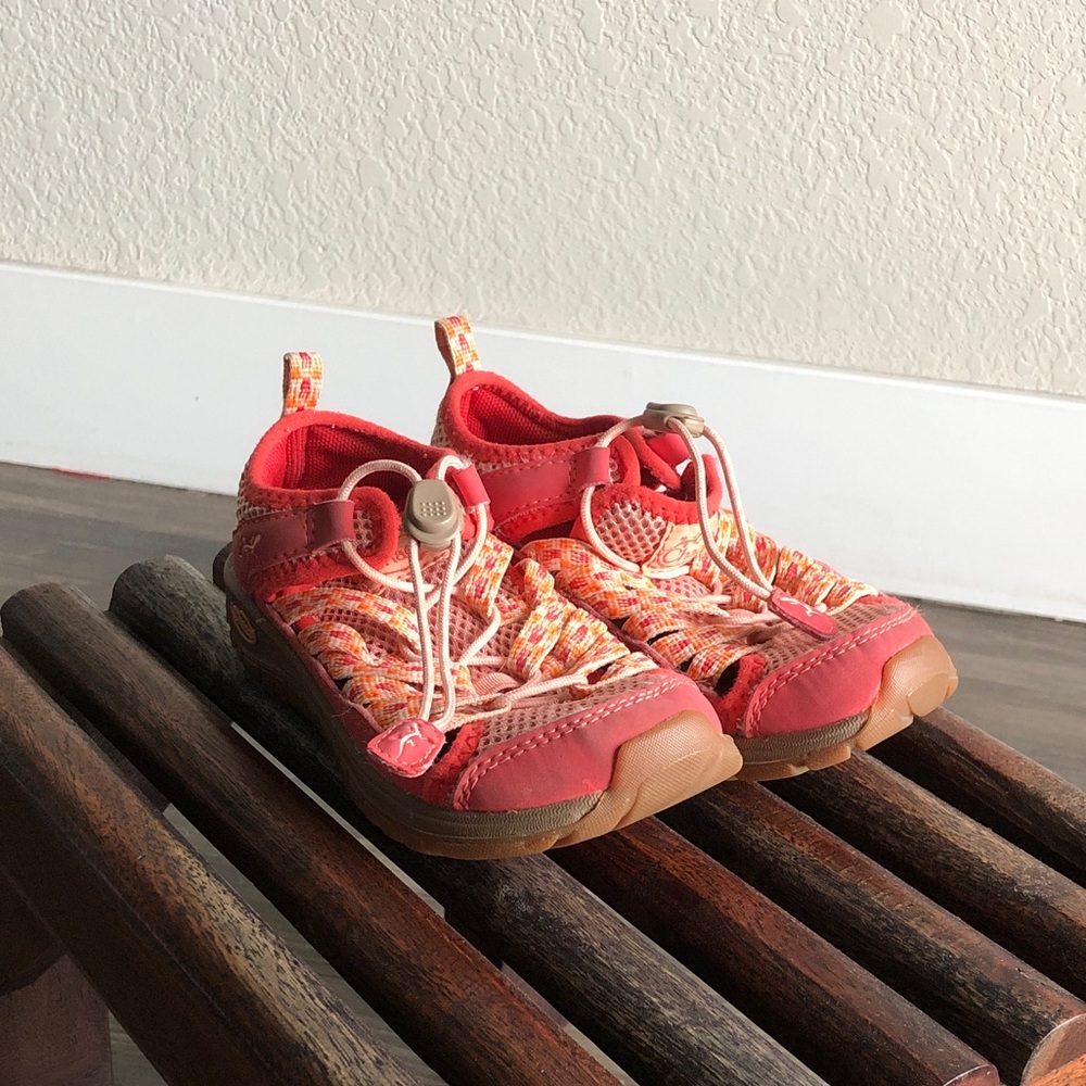 Chaco Kids Outcross Water Shoe 11 Coral
